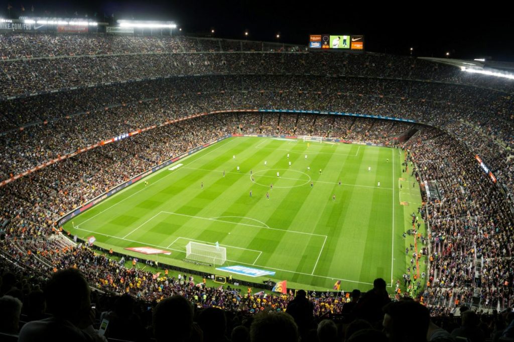 Stade de football Camp Nou du Fc Barcelone en plein match